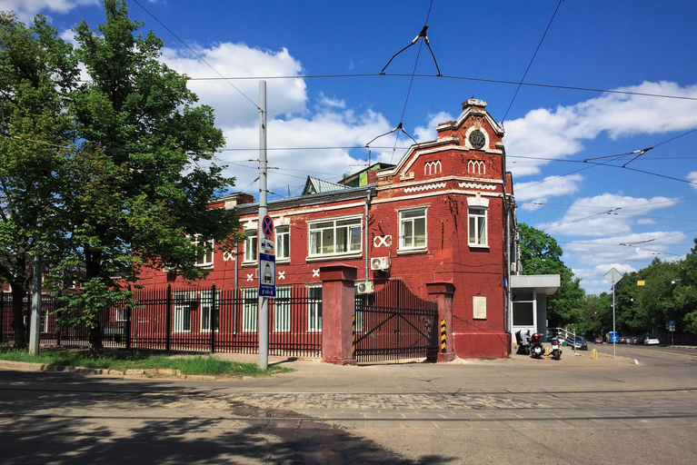 Улица Матросская Тишина 15/17)